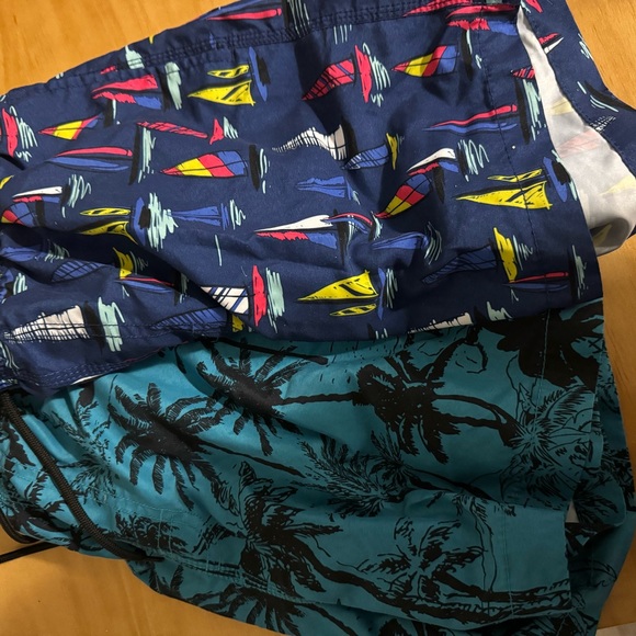 Men's swim trunks - Picture 3 of 5